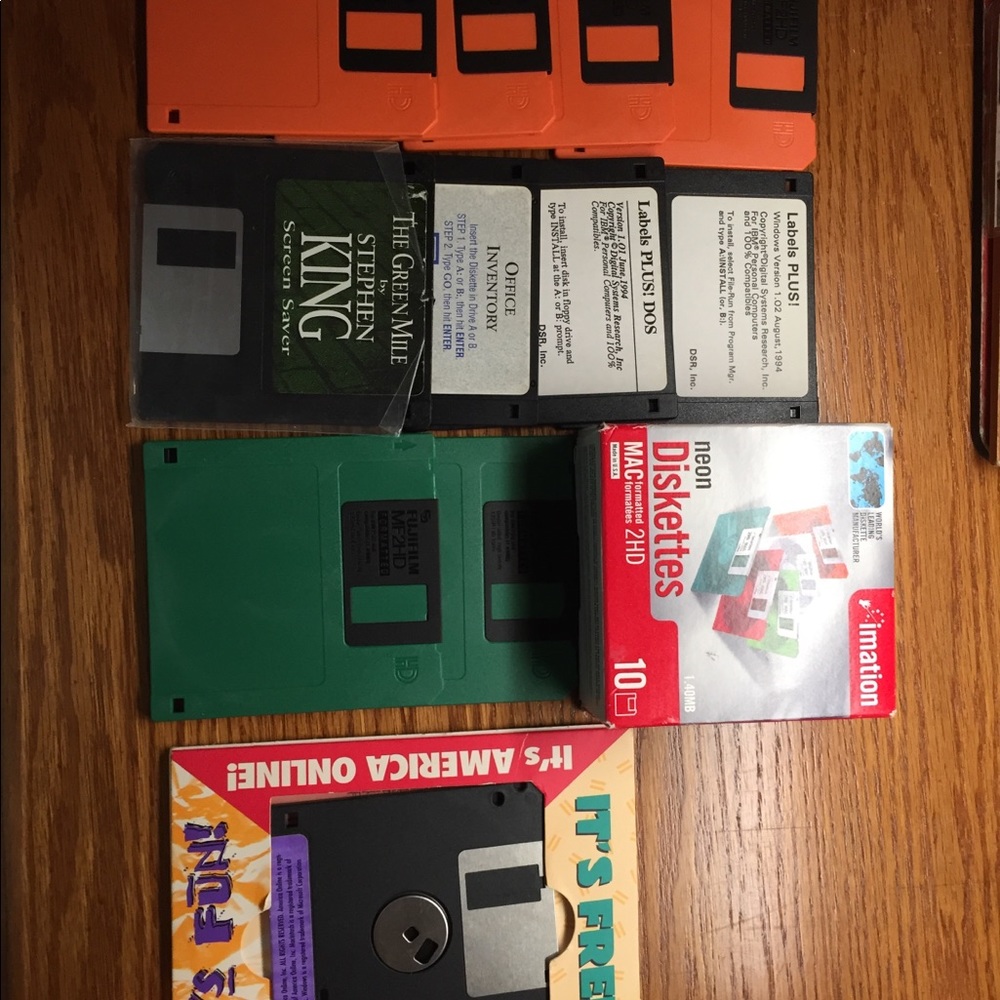 Neon 10 Formatted Diskettes 2 HD